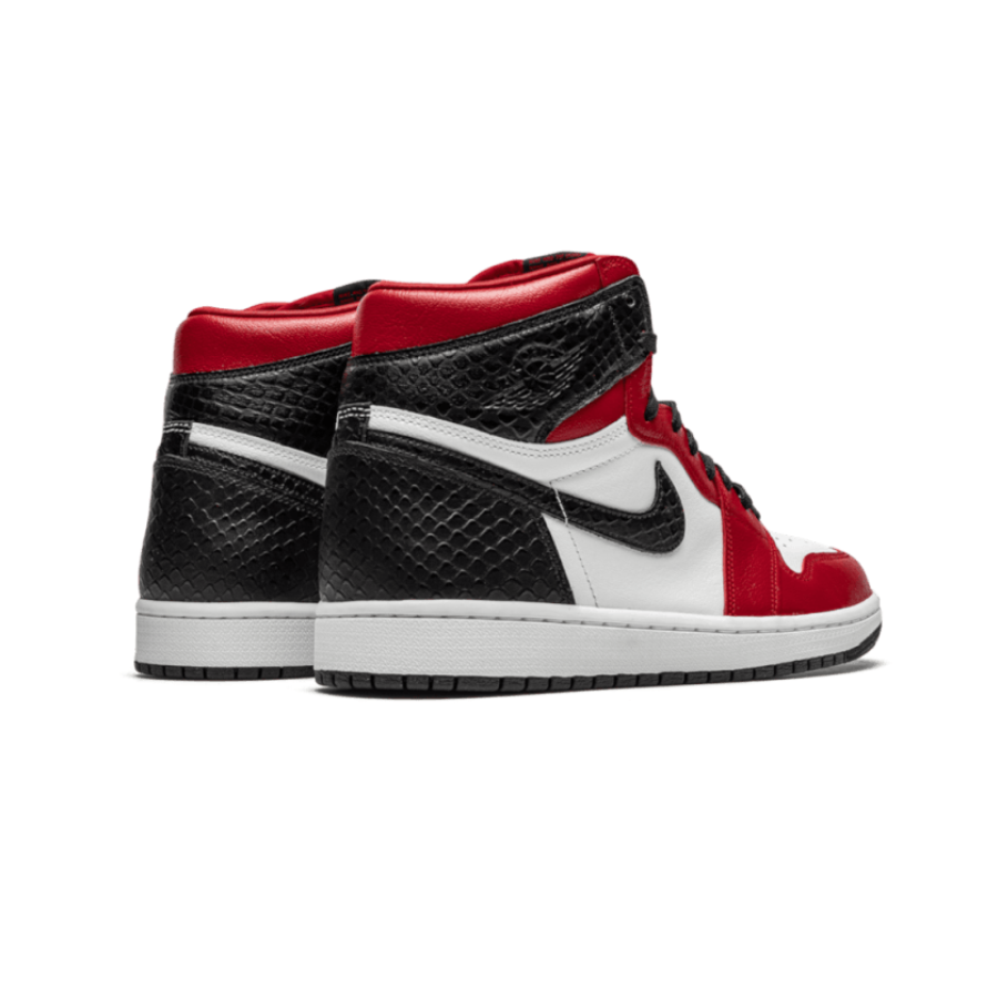 Air Jordan 1 - High Satin Snake Chicago