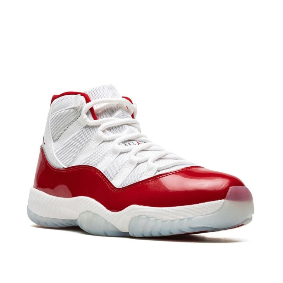 Air Jordan 11 Retro - Cherry 2022